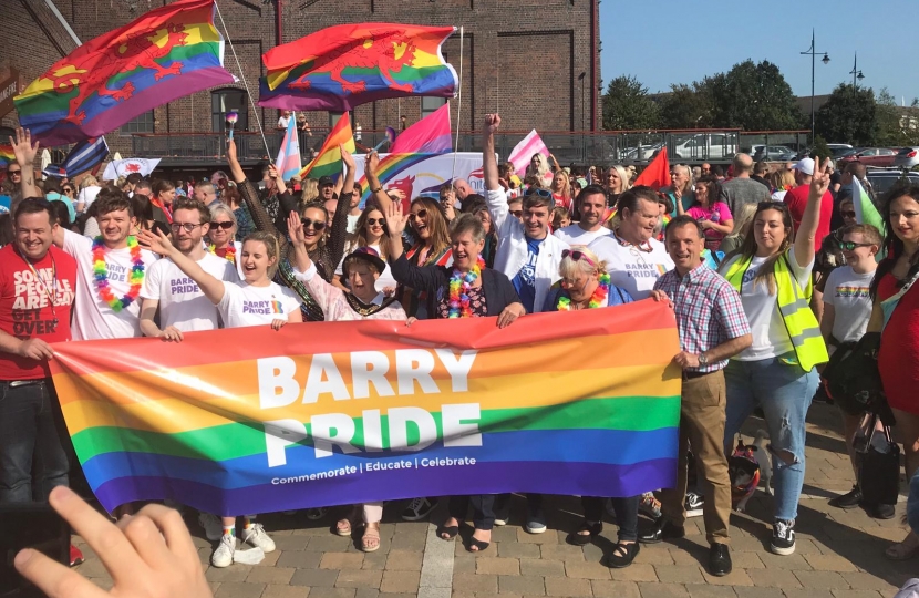 alun Cairns and Cllr Leighton Rowlands at pride 